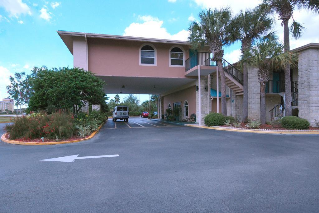 Quality Inn & Suites Orlando Airport Ngoại thất bức ảnh