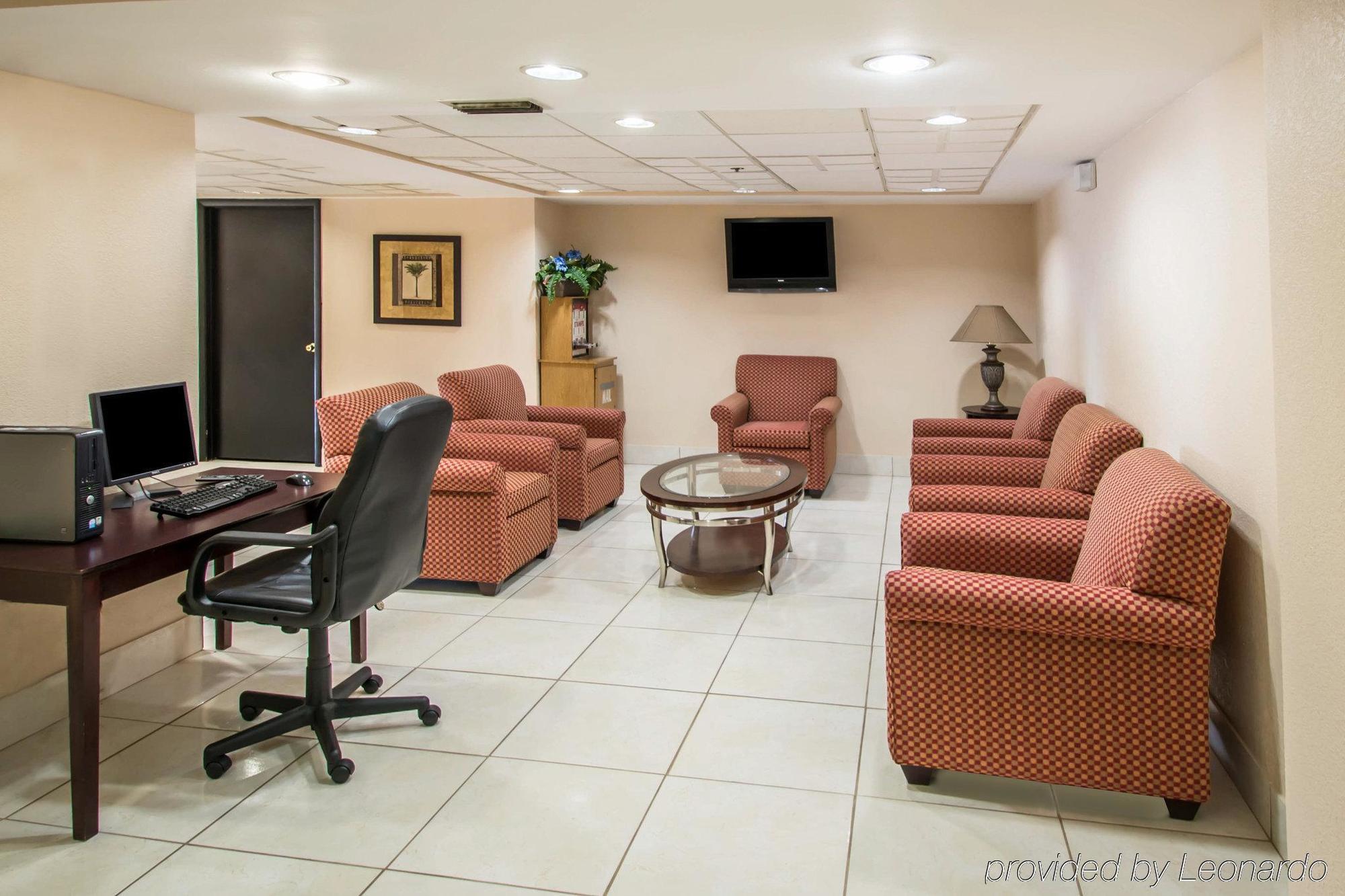 Quality Inn & Suites Orlando Airport Ngoại thất bức ảnh