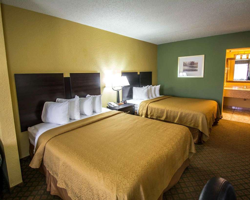 Quality Inn & Suites Orlando Airport Phòng bức ảnh
